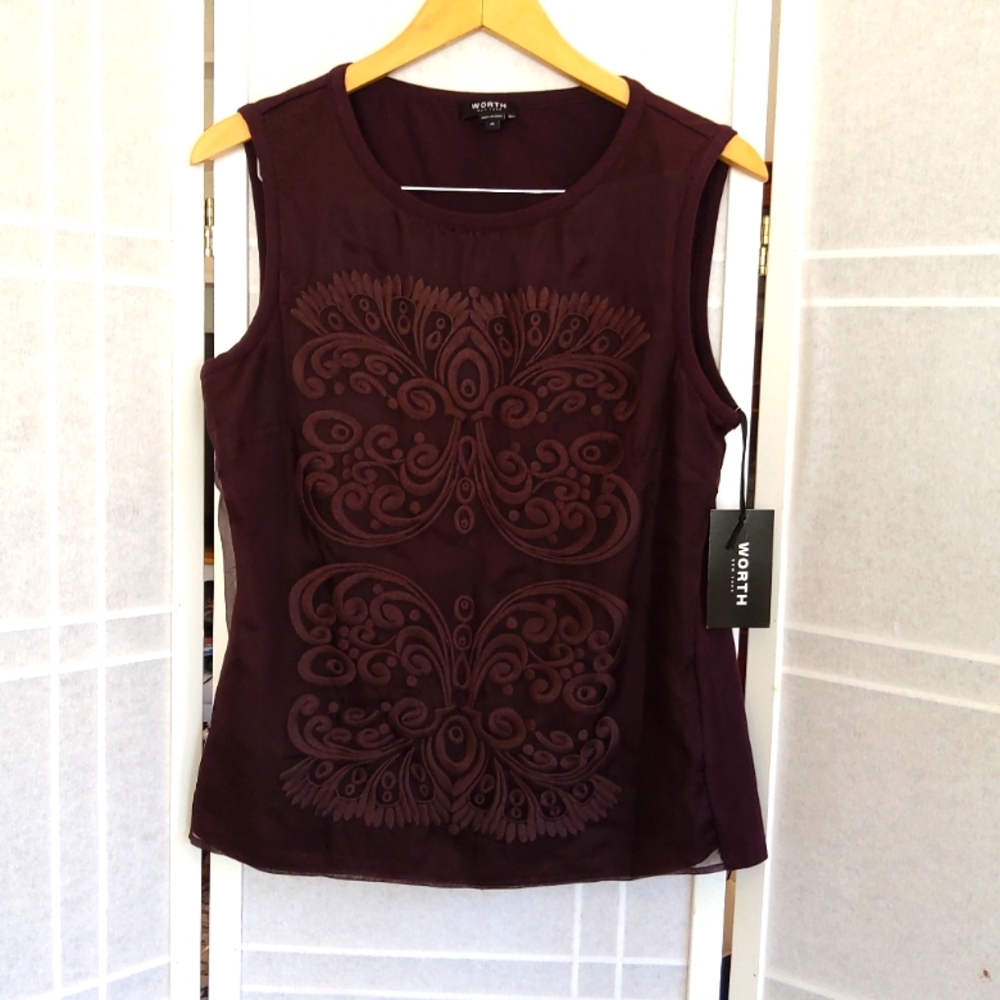 Worth maroon sleeve less blouse top